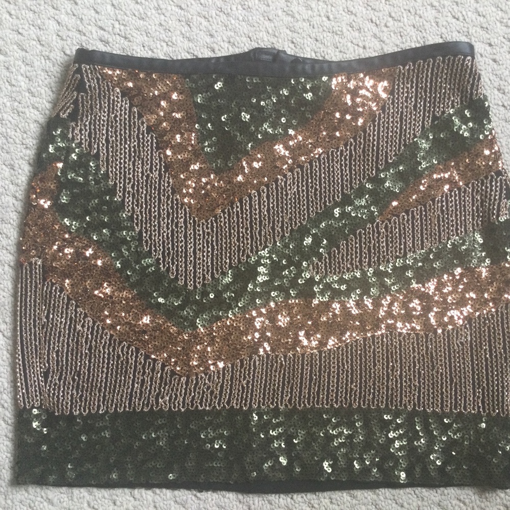 Sequence Skirt